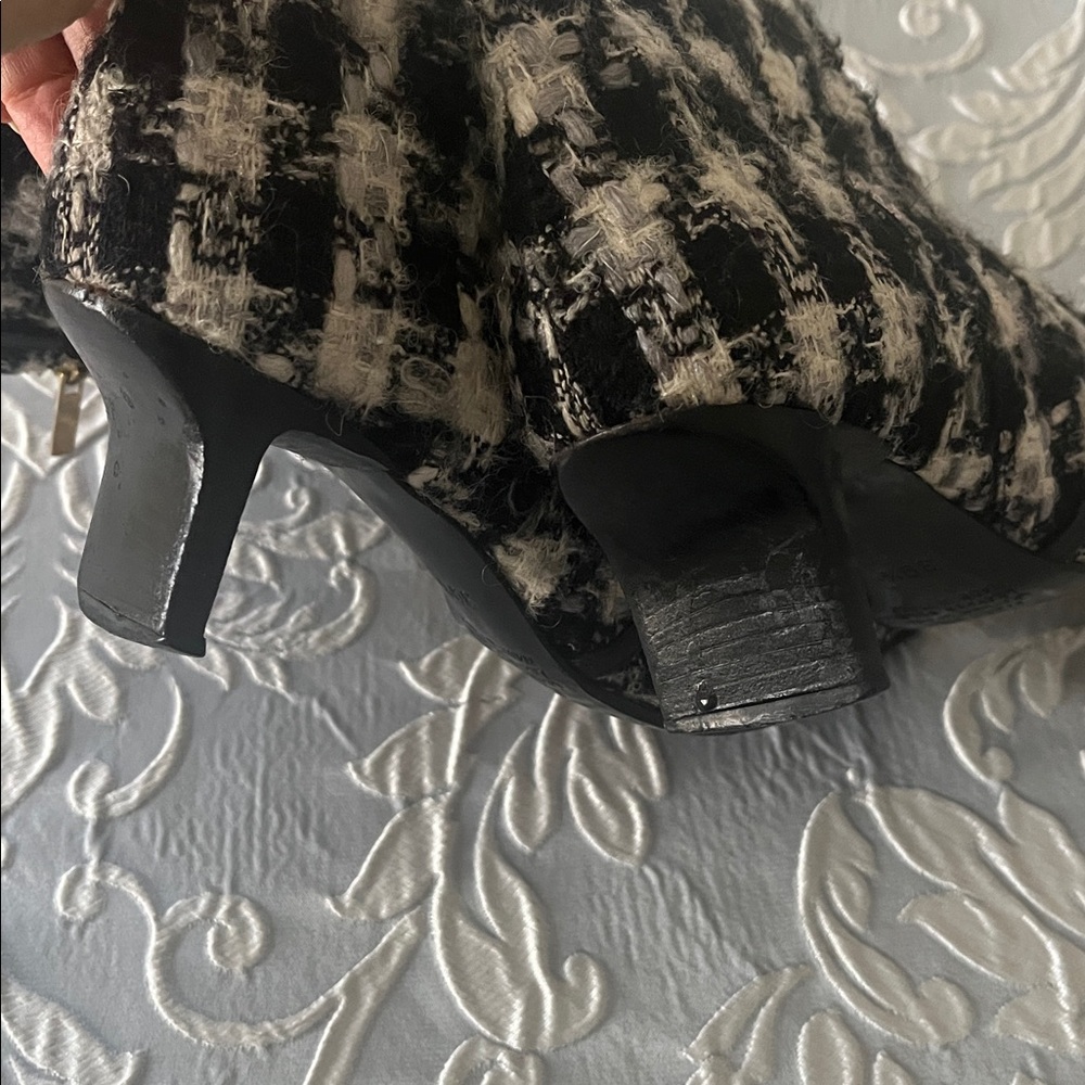 Alberto Gozzi Italian Chanel like Boucle - Picture 17 of 17